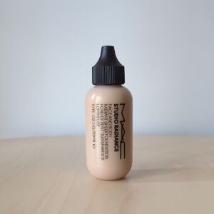 MAC Studio Radiance Face and Body Radiant Sheer Foundation In C2
